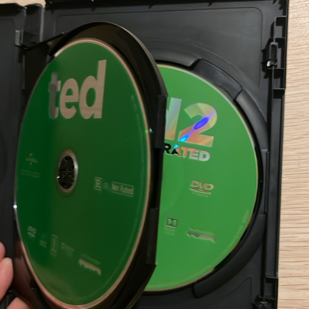 TED DVD - Picture 3 of 3